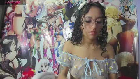 Snapshot of kylie_moan chatting on September 2025 03:40:01 AM KYLIE online show from September 2025 03:40:01 AM