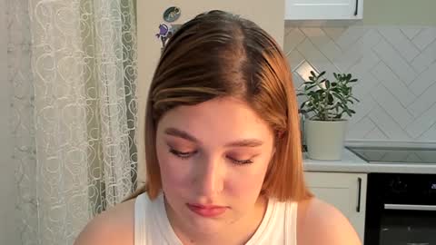 Snapshot of kylieblond chatting on December 2024 03:33:01 PM Din online show from December 2024 03:33:01 PM