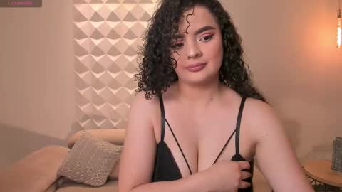 Kylie Jenkins online show from November 2025 11:21:01 AM