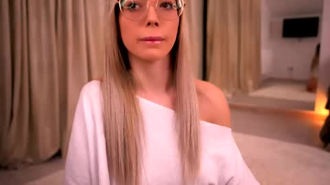 Kylie online show from June 2026 08:34:02 PM