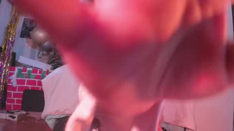   online show from December 2024 02:58:01 AM