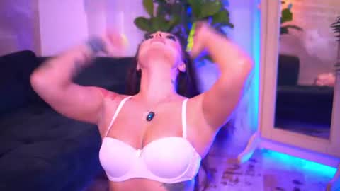 Kylie online show from July 2026 08:00:01 PM
