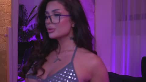 Kylie online show from July 2026 08:39:01 PM
