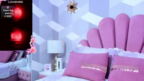 Snapshot of kyliemonnet chatting on February 2025 04:37:01 AM Kylie jl online show from February 2025 04:37:01 AM