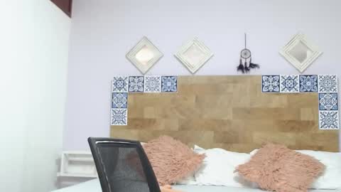 Kylie online show from January 2025 04:25:02 PM