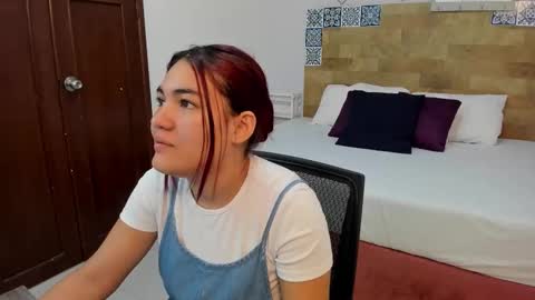 Snapshot of kyliiebaker chatting on February 2026 11:46:02 AM Kylie online show from February 2026 11:46:02 AM