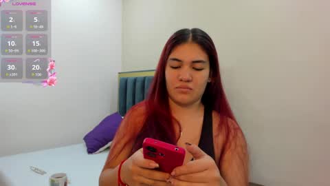 Snapshot of kyliiebaker chatting on April 2026 10:42:01 AM Kylie online show from April 2026 10:42:01 AM