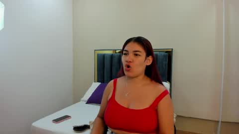Snapshot of kyliiebaker chatting on April 2026 10:49:02 AM Kylie online show from April 2026 10:49:02 AM