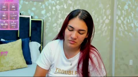 Snapshot of kyliiebaker chatting on April 2026 05:30:01 PM Kylie online show from April 2026 05:30:01 PM