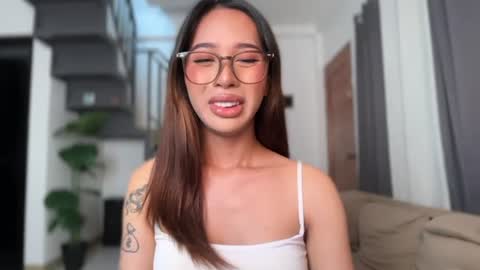 Snapshot of kyll_collins chatting on June 2026 01:30:02 AM kyll_collins online show from June 2026 01:30:02 AM
