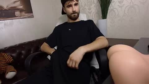KyloEast online show from July 2026 04:32:02 AM