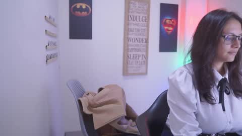 Kyomi online show from September 2025 01:44:02 PM