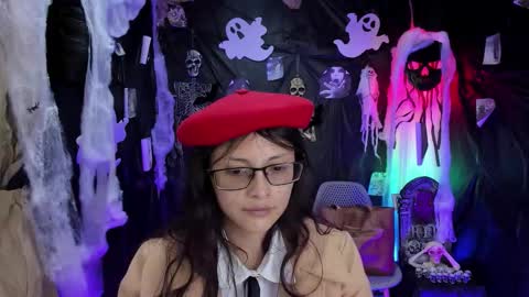 Kyomi online show from October 2025 12:27:01 PM