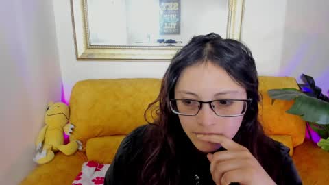 Snapshot of kyomi_chang chatting on April 2026 12:14:02 PM Kyomi online show from April 2026 12:14:02 PM