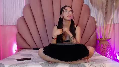 kyomi_hunt online show from June 2026 03:59:02 AM