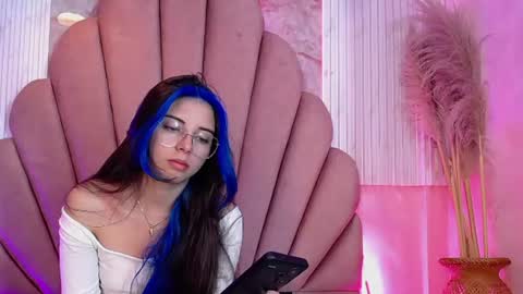 kyomi_hunt online show from June 2026 05:12:01 AM