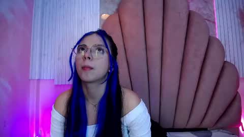 kyomi_hunt online show from July 2026 04:42:02 AM