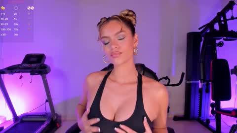 Kyomi Velvet online show from February 2026 07:01:02 PM