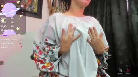 Snapshot of kyra_jeet chatting on February 2026 01:00:01 PM Kyra online show from February 2026 01:00:01 PM