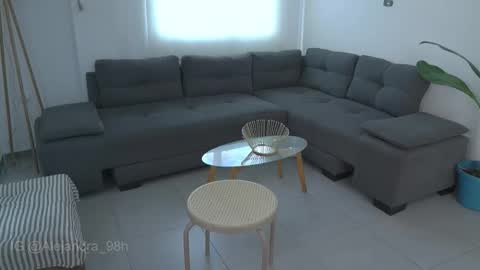 schedule 300 pm - 1100pm colombia time online show from October 2025 09:58:02 PM