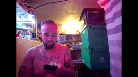 Snapshot of kyrowho chatting on December 2024 05:59:02 AM kyrowho online show from December 2024 05:59:02 AM