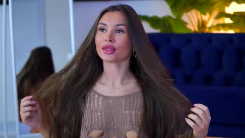 Kyssa online show from October 2025 06:18:02 PM