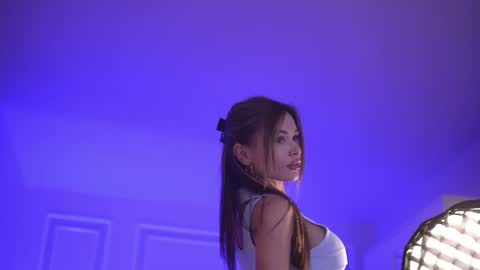 Kyssa online show from July 2026 06:46:02 PM