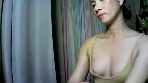 kyutshyne online show from February 2025 04:09:02 PM