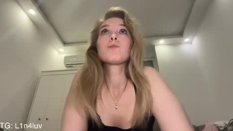 lina online show from May 2026 10:08:02 PM