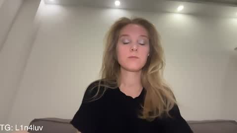lina online show from May 2026 07:09:02 PM