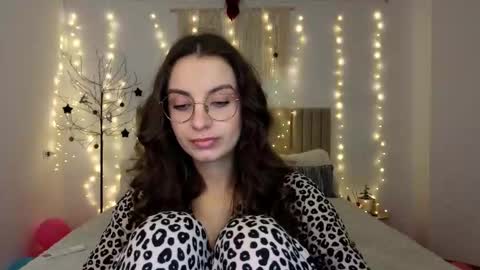 Margo  online show from January 2026 01:48:02 PM