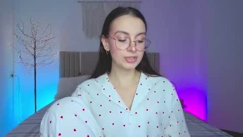 Margo  online show from February 2026 02:28:01 PM