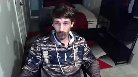 l1v1nth3dr3am online show from February 2026 01:38:02 PM