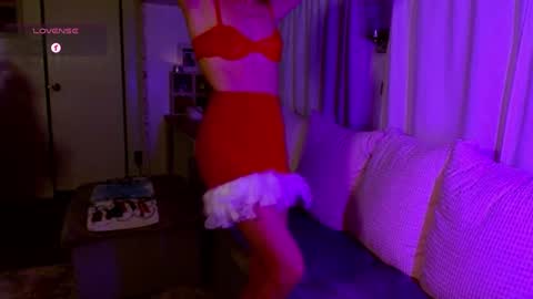 Snapshot of l_and_elle chatting on January 2025 04:52:02 AM Giselle online show from January 2025 04:52:02 AM