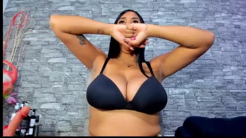 la_indiia online show from February 2025 12:06:02 PM