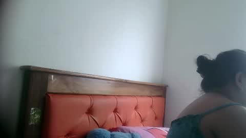 la_wuaifu1 online show from June 2026 06:54:02 PM