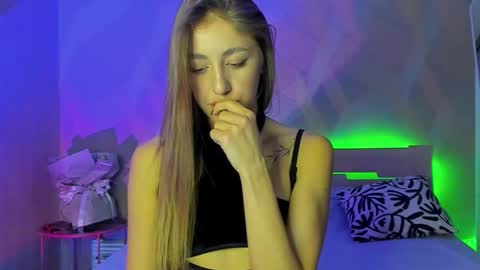 LaAngel online show from February 2025 04:25:02 PM