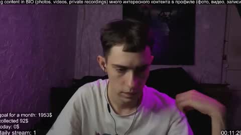 Snapshot of labour_guy chatting on October 2025 11:02:02 PM Marco online show from October 2025 11:02:02 PM