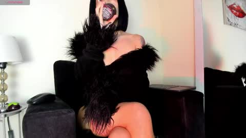 lace_victoria online show from May 2026 02:07:01 AM
