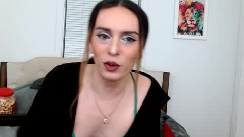 Snapshot of laceyphoenix1 chatting on February 2025 02:30:01 AM Lacey Phoenix online show from February 2025 02:30:01 AM