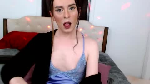 Lacey Phoenix online show from January 2026 03:44:01 AM