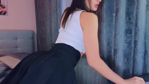 Snapshot of lachatte013 chatting on November 2025 10:59:01 AM Kristina online show from November 2025 10:59:01 AM