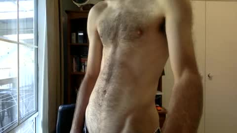 Sims online show from January 2025 07:41:01 AM