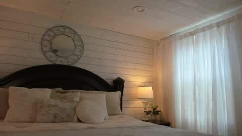 lacii_lo online show from July 2026 02:41:01 PM