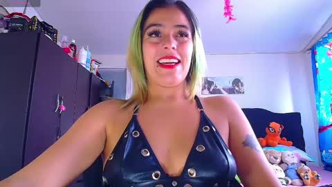Valentina online show from May 2026 07:55:02 PM