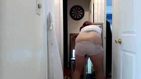 Snapshot of lacybell chatting on February 2025 12:53:02 AM lacybell online show from February 2025 12:53:02 AM