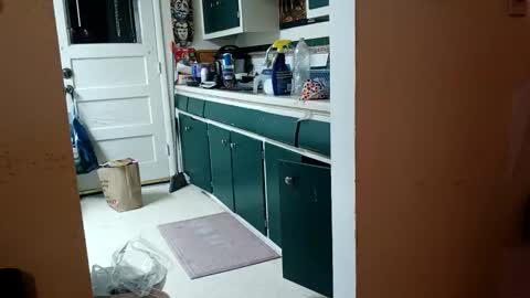 Snapshot of lacybell chatting on February 2025 02:18:01 AM lacybell online show from February 2025 02:18:01 AM