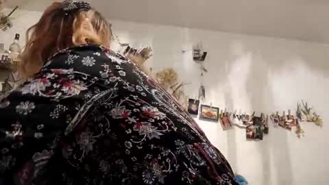 Snapshot of lacybell chatting on November 2025 06:59:02 AM lacybell online show from November 2025 06:59:02 AM