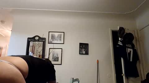 Snapshot of lacybell chatting on November 2025 02:44:01 AM lacybell online show from November 2025 02:44:01 AM