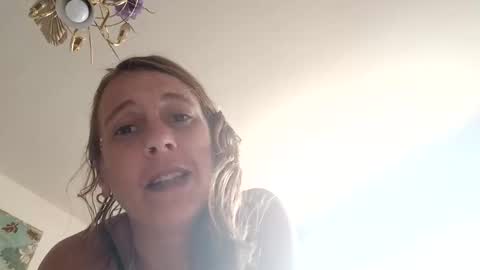 Snapshot of lacybell chatting on November 2025 08:19:01 PM lacybell online show from November 2025 08:19:01 PM